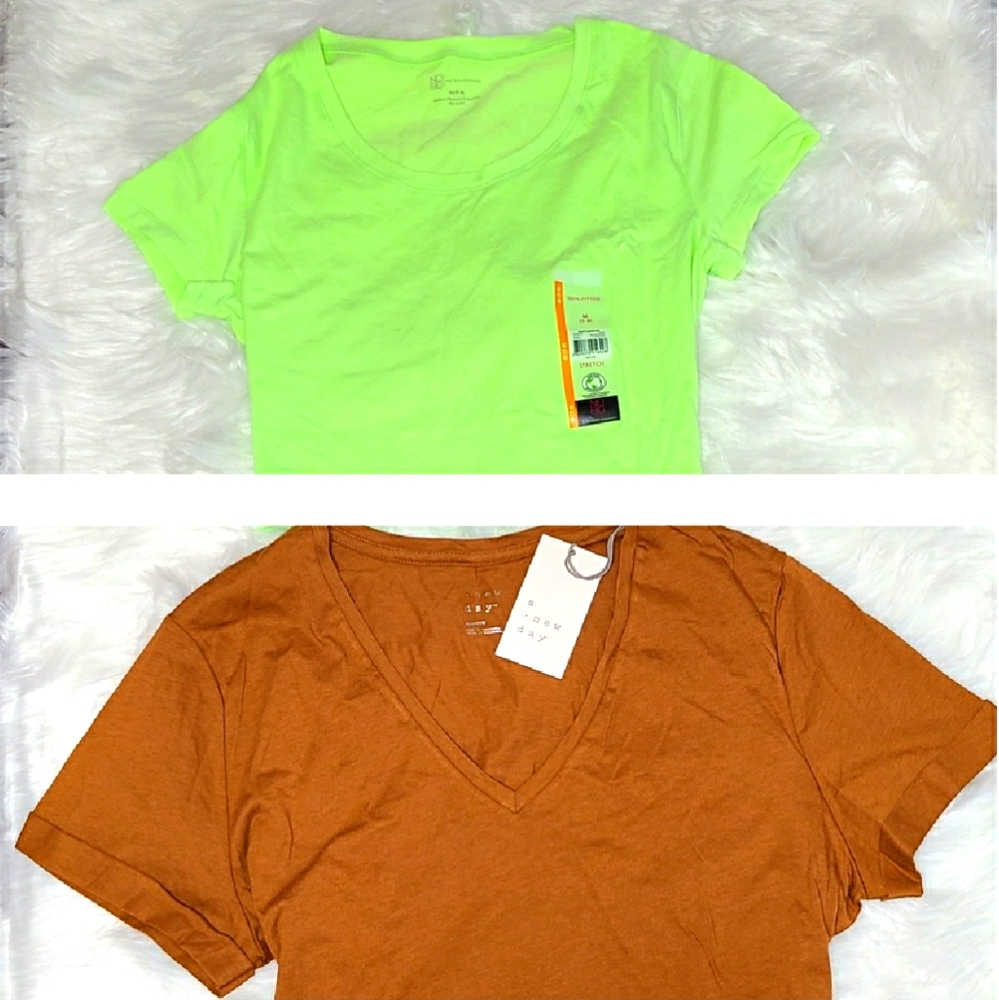 New Day and No Boundaries Women's T shirts
